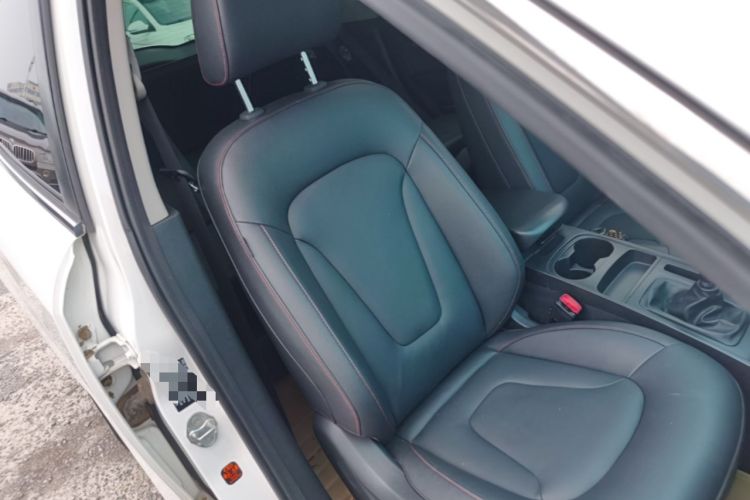 Used Bestune X80 2015 2.0L Manual Luxury Edition Right Front Seat