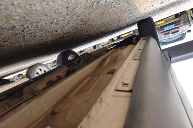 Used Bestune X80 2015 2.0L Manual Luxury Edition Right Side Sill