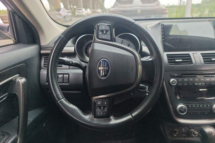 Used Bestune X80 2015 2.0L Automatic Comfort Anniversary Edition Steering Wheel