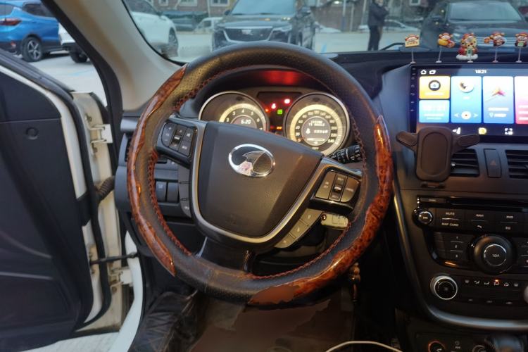 Used Bestune X80 2015 2.0L Automatic Comfort Anniversary Edition Steering Wheel