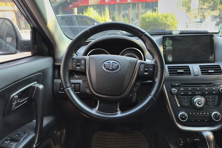 Used Bestune X80 2015 2.0L Automatic Comfort Anniversary Edition Steering Wheel