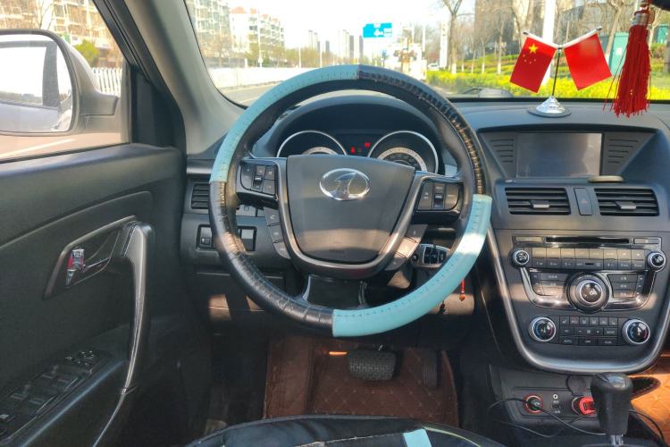 Used Bestune X80 2015 2.0L automatic luxury version Steering Wheel