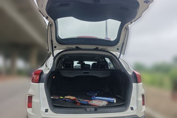 Used Bestune X80 2015 2.0L Automatic Comfort Anniversary Edition Trunk