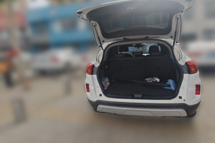 Used Bestune X80 2015 1.8T Automatic Luxury Model Trunk