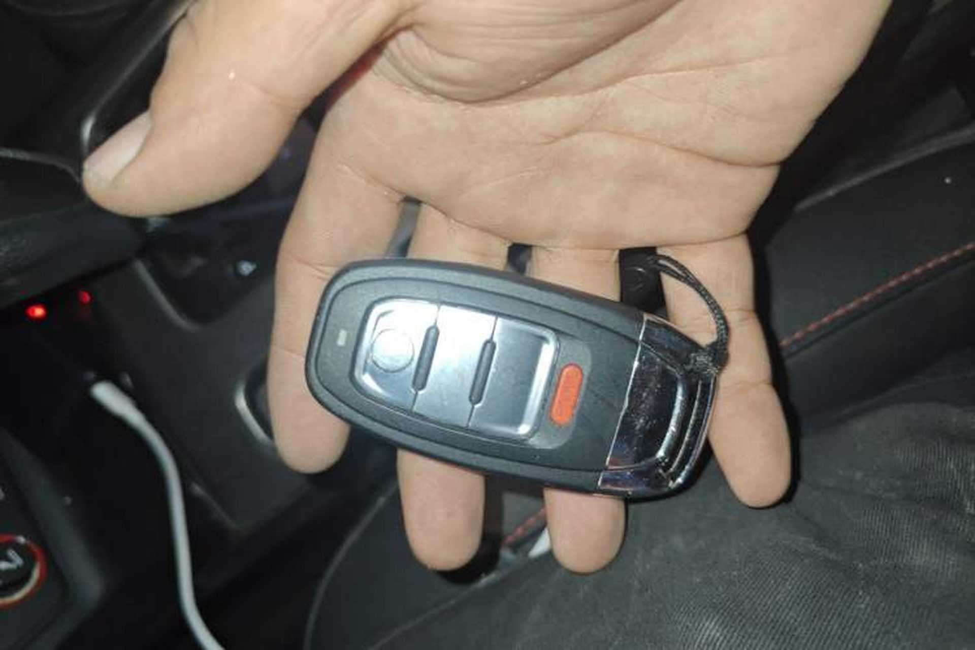 Used Bestune X80 2015 1.8T Automatic Luxury Model Vehicle Key