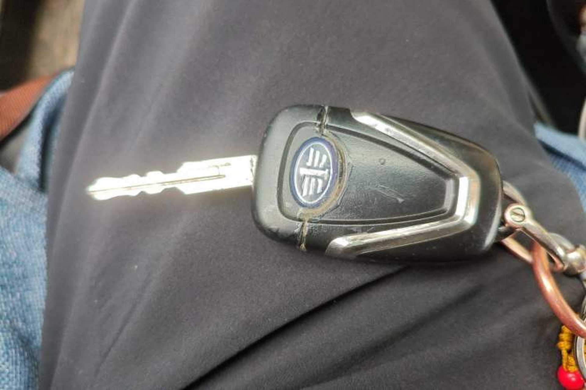Used Bestune X80 2015 2.0L Manual Comfort 2nd Anniversary Edition Vehicle Key