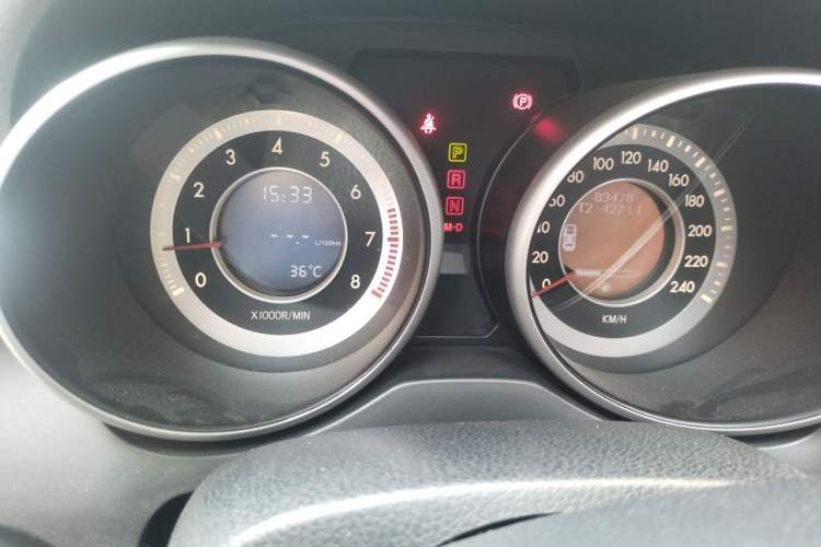 Used Bestune X80 2015 2.0L automatic comfort version Instrument Cluster