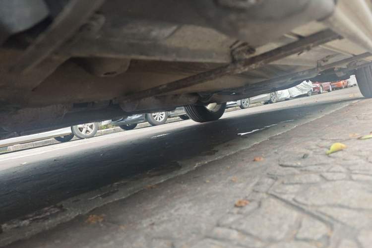 Used Bestune X80 2016 2.0L automatic Comfort trim level Chassis Front Left
