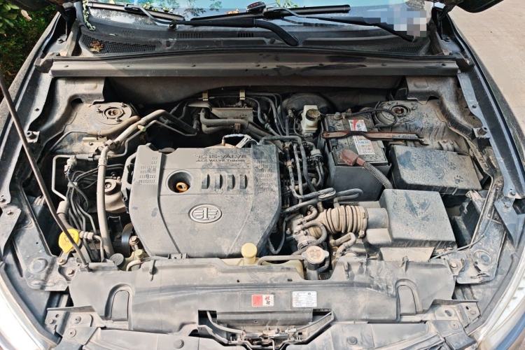 Used Bestune X80 2016 2.0L manual base trim Engine Bay