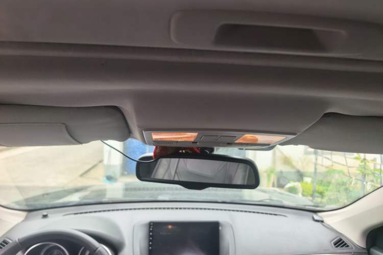 Used Bestune X80 2016 2.0L Automatic Luxury Model Headliner