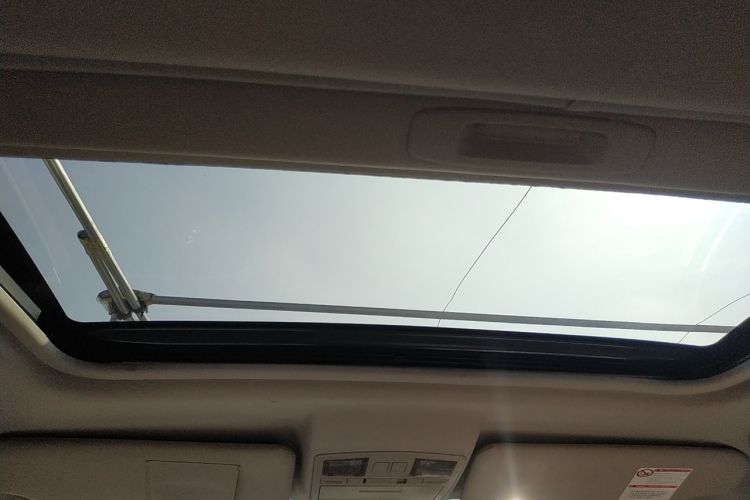 Used Bestune X80 2016 2.0L Manual Luxury Edition Headliner