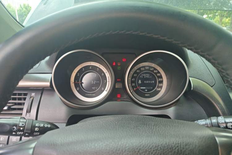 Used Bestune X80 2016 1.8T Automatic Luxury Model Instrument Cluster