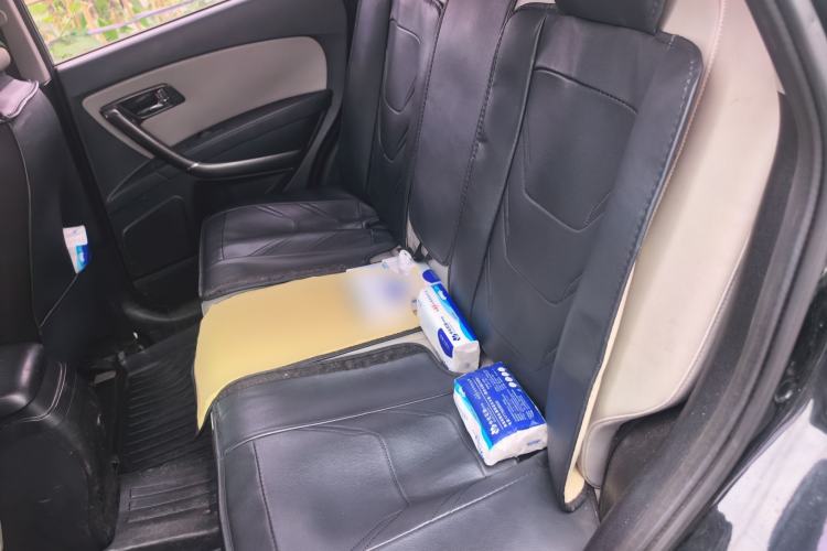 Used Bestune X80 2016 2.0L Automatic Luxury Model Left Rear Seat