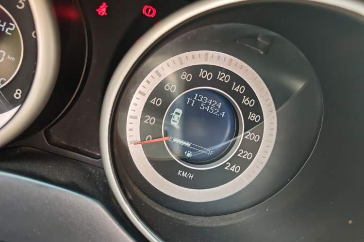 Used Bestune X80 2016 2.0L manual base trim Odometer Close Up