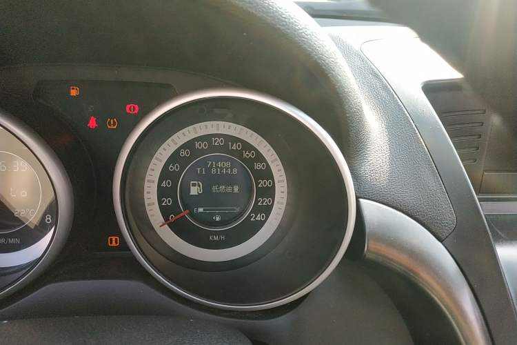 Used Bestune X80 2016 2.0L Manual Luxury Edition Odometer Close Up