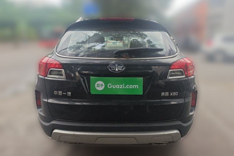 Used Bestune X80 2016 2.0L automatic Comfort trim level Rear