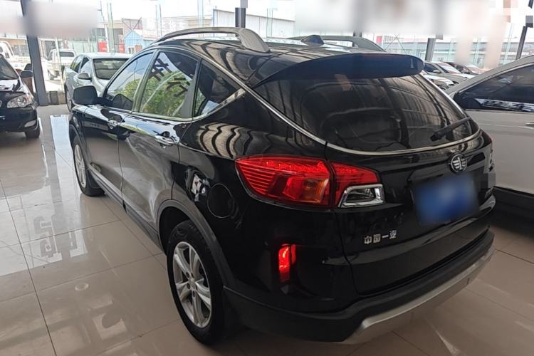 Used Bestune X80 2016 2.0L Automatic Luxury Model Rear Left 45 Deg