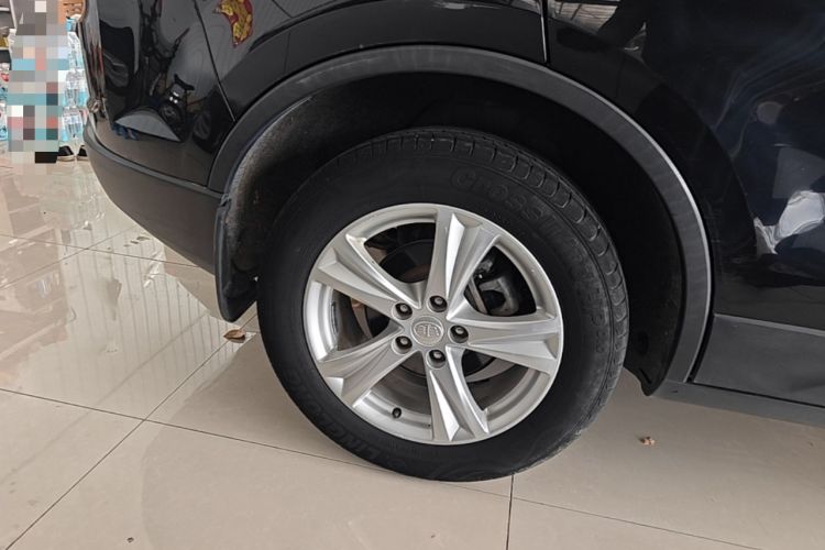 Used Bestune X80 2016 2.0L Automatic Luxury Model Right Rear Wheel Hub
