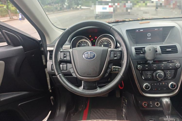 Used Bestune X80 2016 2.0L automatic Comfort trim level Steering Wheel