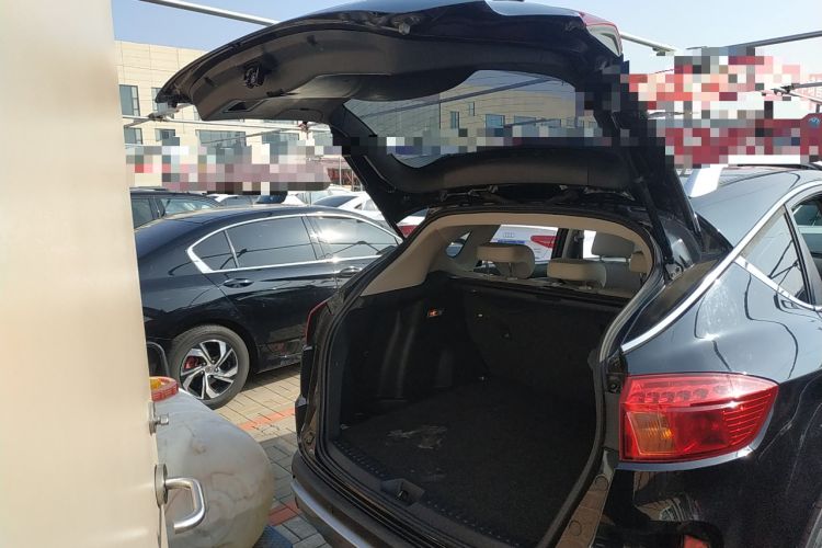 Used Bestune X80 2016 2.0L Manual Luxury Edition Trunk