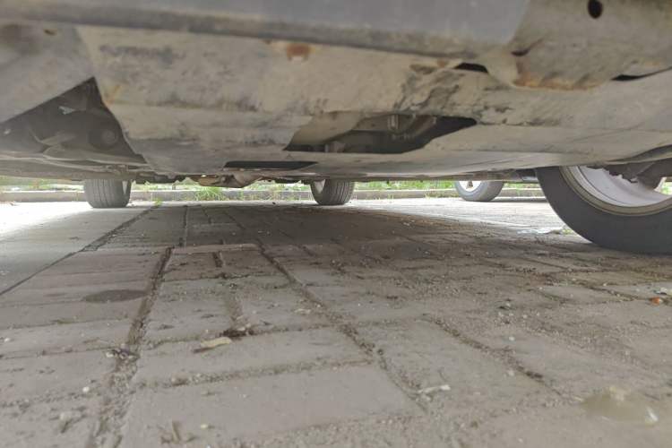 Used Bestune X80 2016 2.0L automatic Comfort trim level Chassis Front