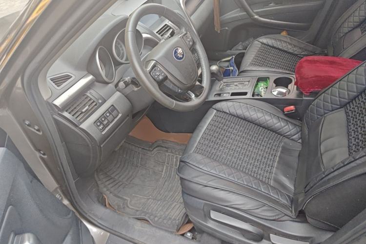 Used Bestune X80 2016 2.0L automatic Comfort trim level Driver Seat