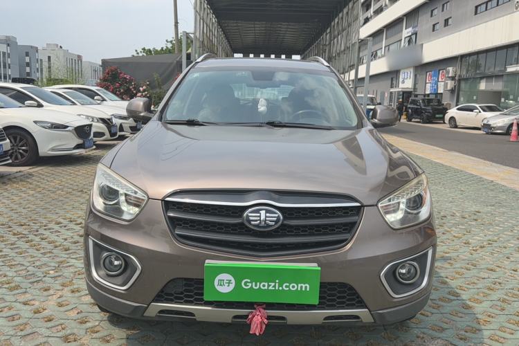 Used Bestune X80 2016 2.0L automatic Comfort trim level Front