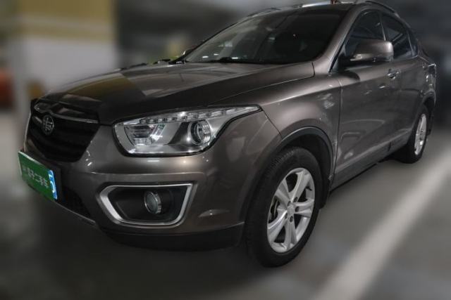 Used Bestune X80 2016 2.0L automatic Comfort trim level