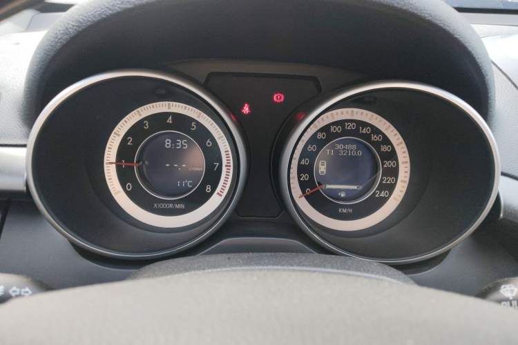 Used Bestune X80 2016 2.0L Manual Luxury Edition Instrument Cluster