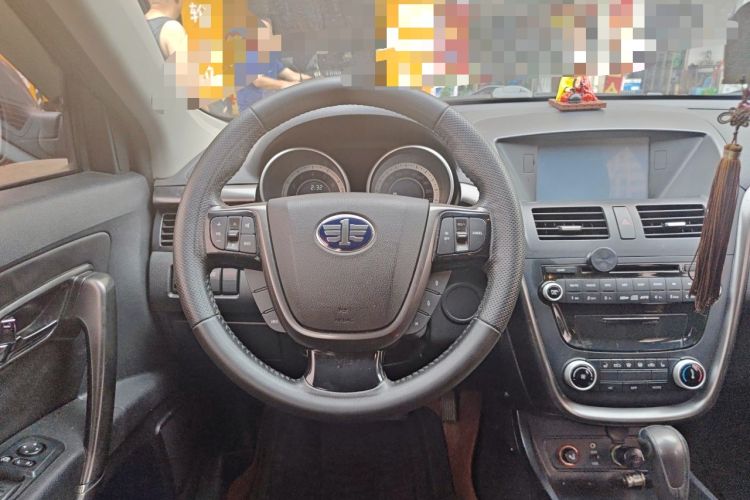 Used Bestune X80 2016 2.0L automatic Comfort trim level Steering Wheel