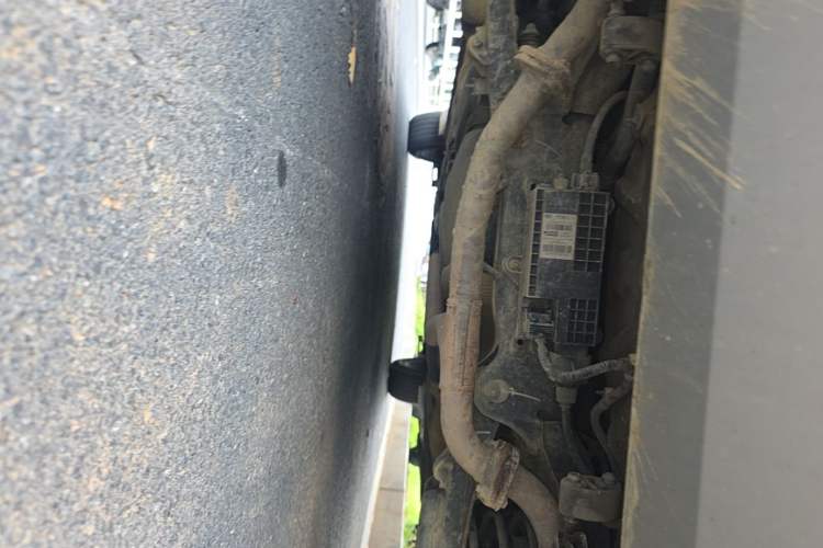 Used Bestune X80 2016 2.0L automatic Comfort trim level Chassis Rear
