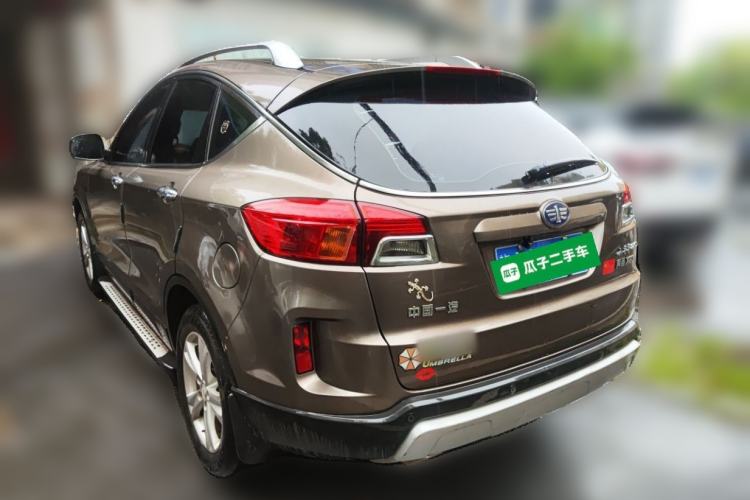 Used Bestune X80 2016 2.0L automatic Comfort trim level Rear Left 45 Deg