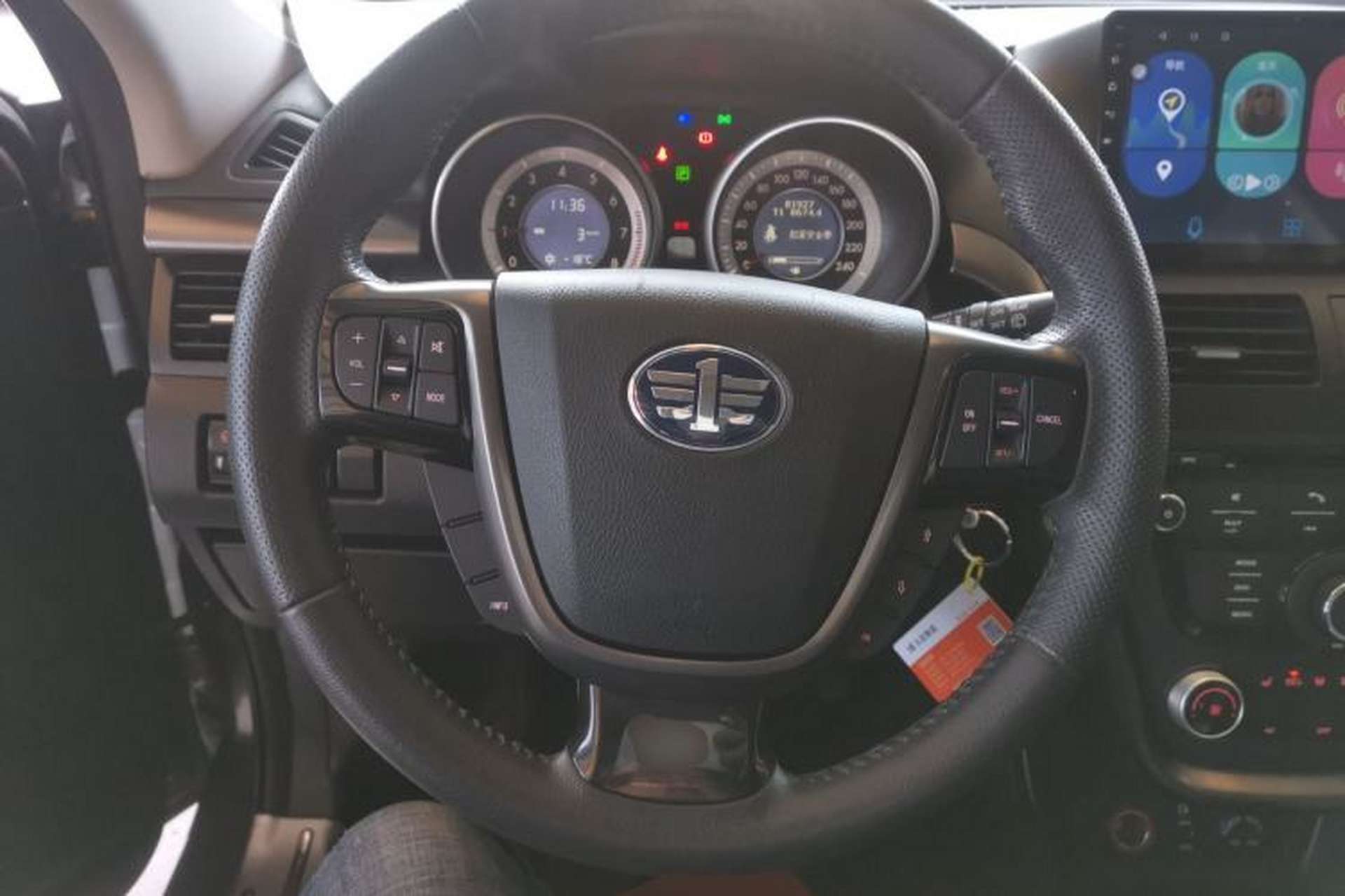 Used Bestune X80 2016 2.0L automatic Comfort trim level Steering Wheel