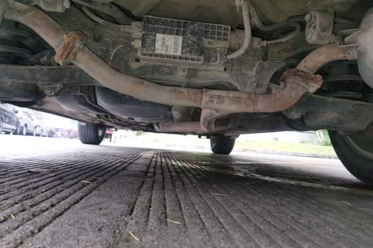 Used Bestune X80 2016 2.0L manual Comfort trim level Chassis Rear