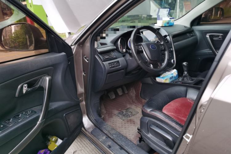 Used Bestune X80 2016 2.0L manual Comfort trim level Driver Seat