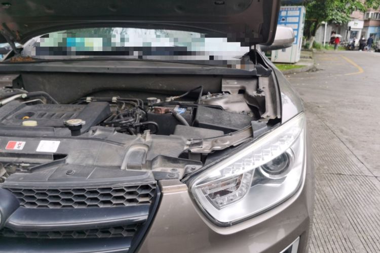Used Bestune X80 2016 2.0L manual Comfort trim level Engine Bay Left