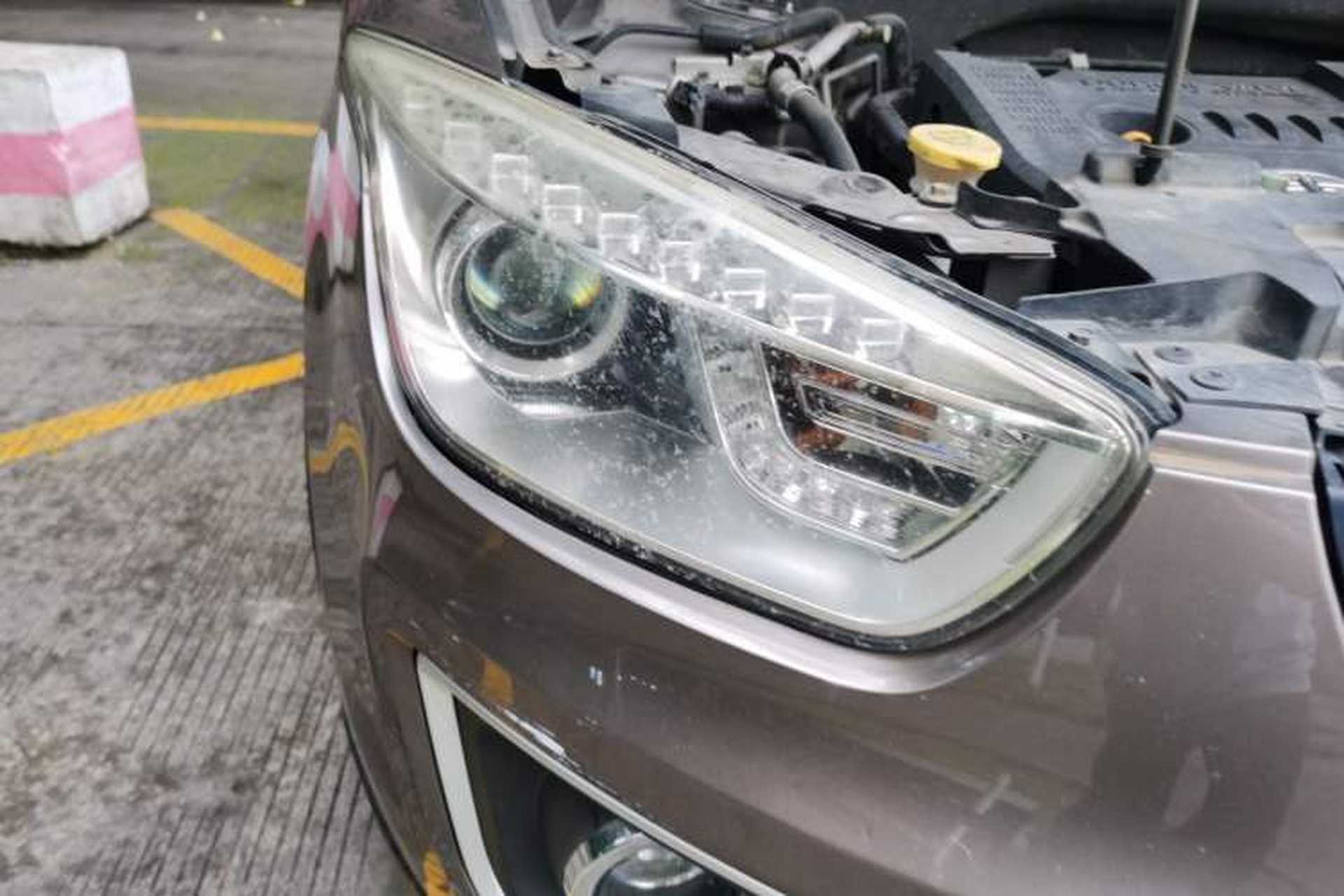 Used Bestune X80 2016 2.0L manual Comfort trim level Right Front Headlight