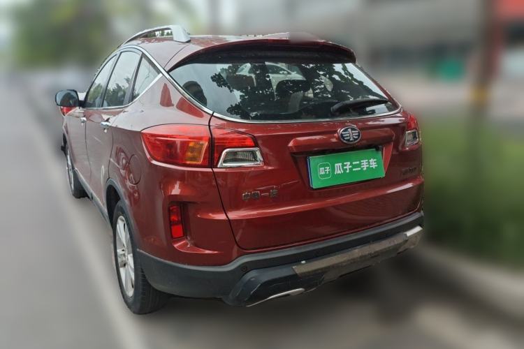 Used Bestune X80 2016 2.0L automatic Comfort trim level Rear Left 45 Deg
