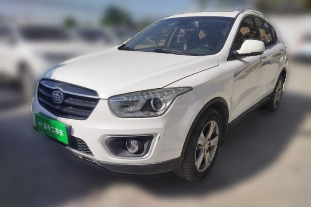 Used Bestune X80 2016 2.0L manual Comfort trim level