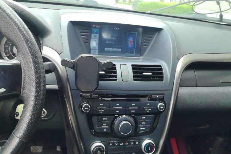 Used Bestune X80 2016 2.0L manual base trim Audio And AC Panel