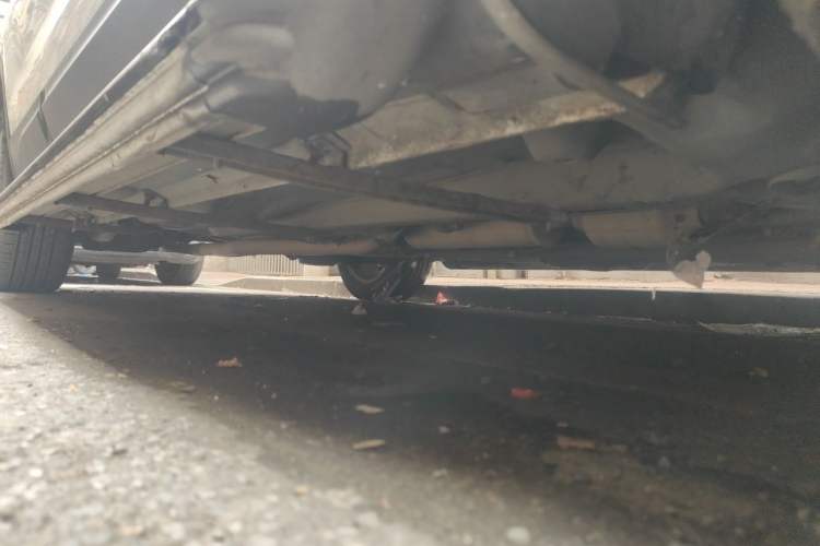 Used Bestune X80 2016 1.8T automatic comfort version Chassis Front Right