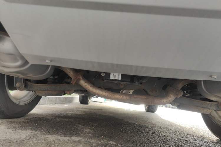 Used Bestune X80 2016 2.0L automatic Comfort trim level Chassis Rear