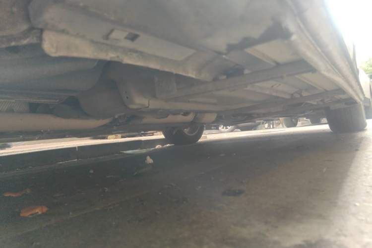 Used Bestune X80 2016 1.8T automatic comfort version Chassis Rear Right