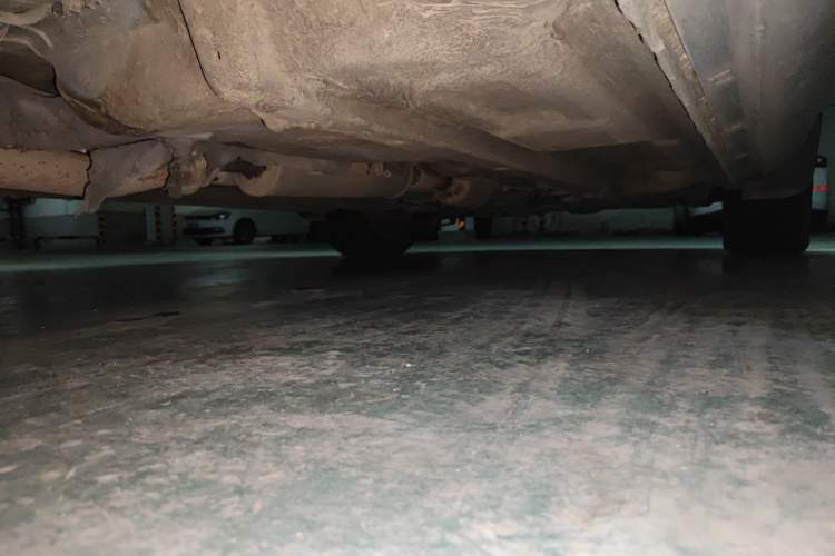 Used Bestune X80 2016 2.0L manual Comfort trim level Chassis Rear Right