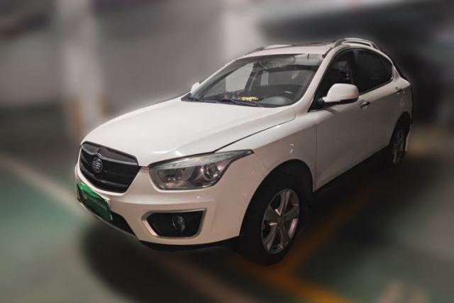 Used Bestune X80 2016 2.0L manual Comfort trim level