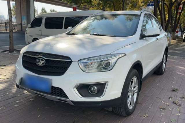 Used Bestune X80 2016 2.0L automatic Comfort trim level