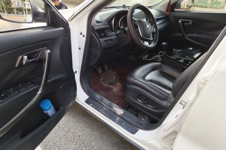 Used Bestune X80 2016 2.0L Manual Luxury Edition Driver Seat