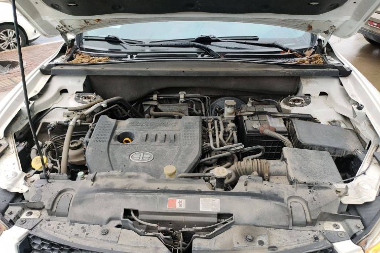 Used Bestune X80 2016 2.0L manual base trim Engine Bay
