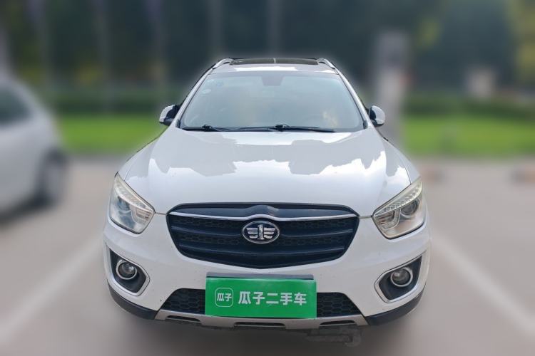 Used Bestune X80 2016 2.0L manual Comfort trim level Front
