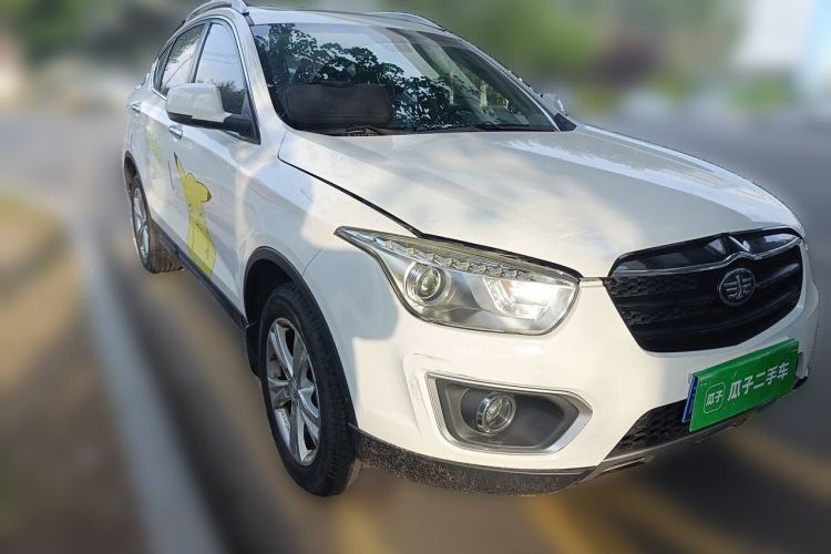 Used Bestune X80 2016 2.0L Automatic Luxury Model Front Right 45 Deg